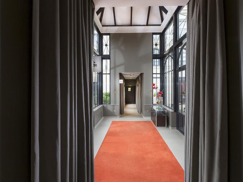 9455F7CF44A42E8F54C20374D6AEC9A7