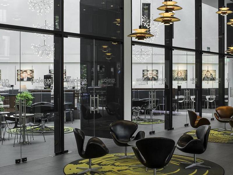 3A795DB1AD31521A2A8907D0830EEE4F