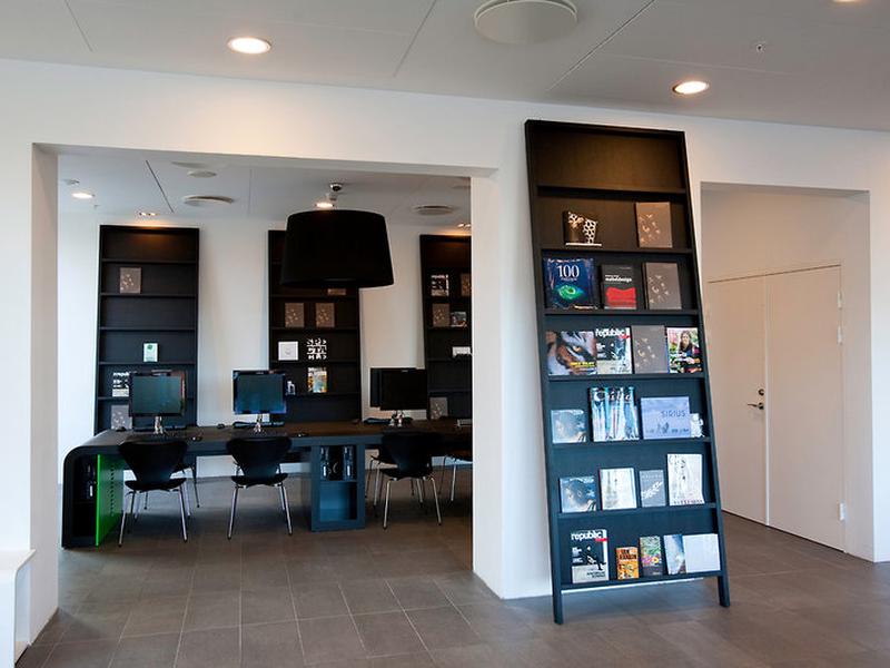 176CE255E793DD978D222DE740A10724