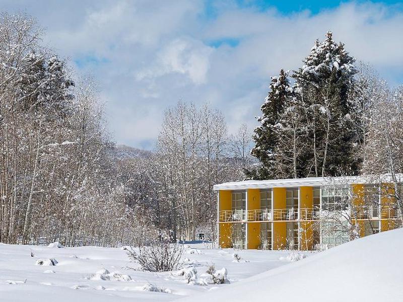 75EED68BB048B4FEF823B96A5DE22EF4