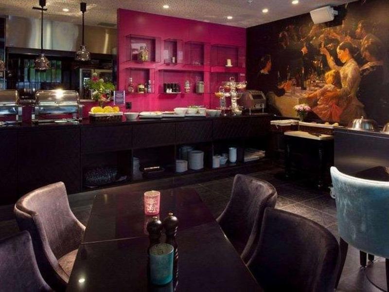 4EF7895E338796AF7D4090DEDBE56D6C