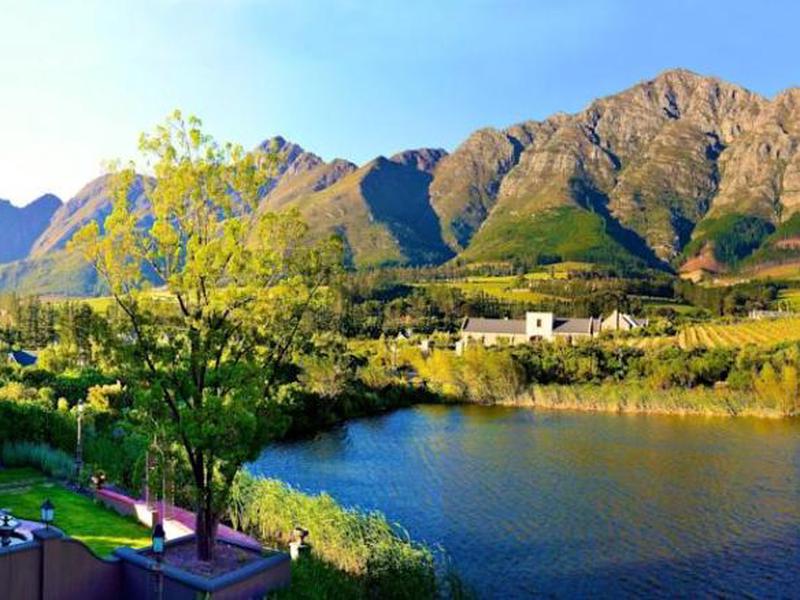 3264CAF0AD317D933F2FD0FE0CFB3179