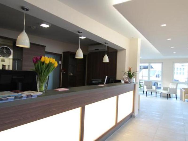 8411937103BBE05D2C1BB011FA242EA8