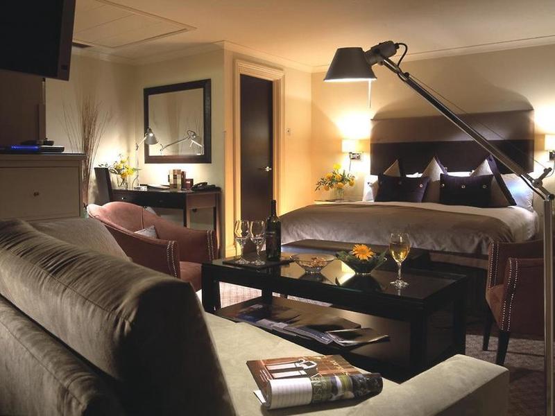 8D701A53391D139F33769D133835CB3C