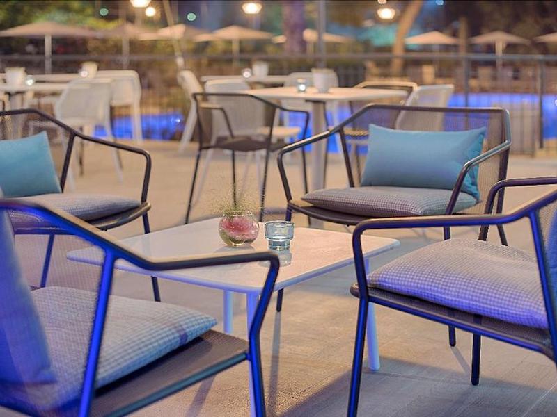 CA05C6819DB085E958F92BE1FB38428C