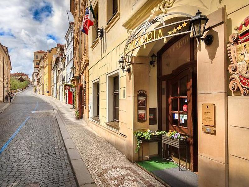 A68A77AC06B3E7456B4B0E6B5B63746D