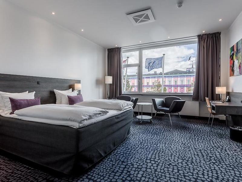 AB36F32E50DD30C83AA9520A2205E155