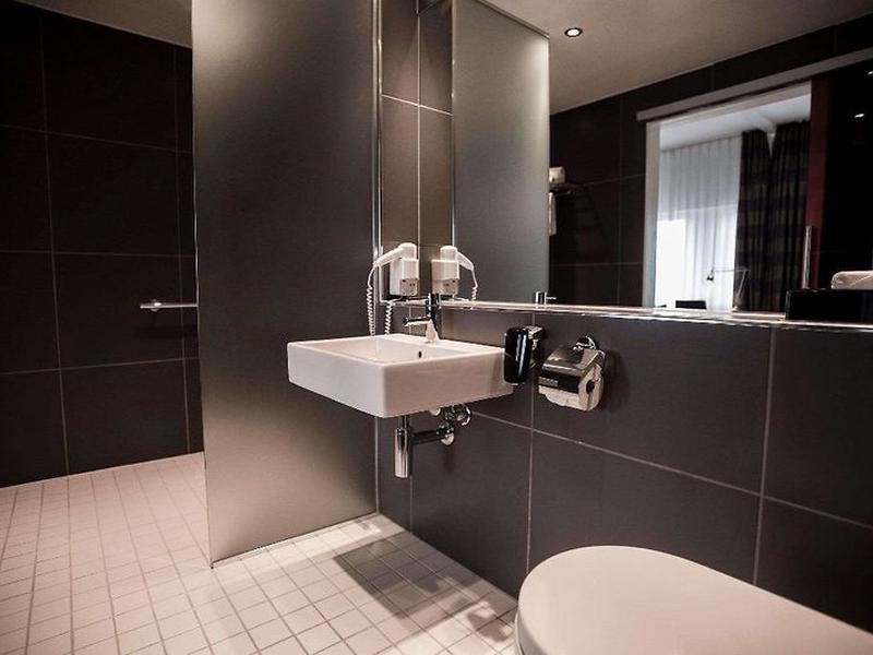 0FCFC40684FCBEECD4FC84C102854FDB