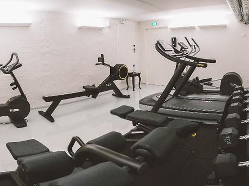 5A7F18449C28DB045ED61DCBB9D6BA7B