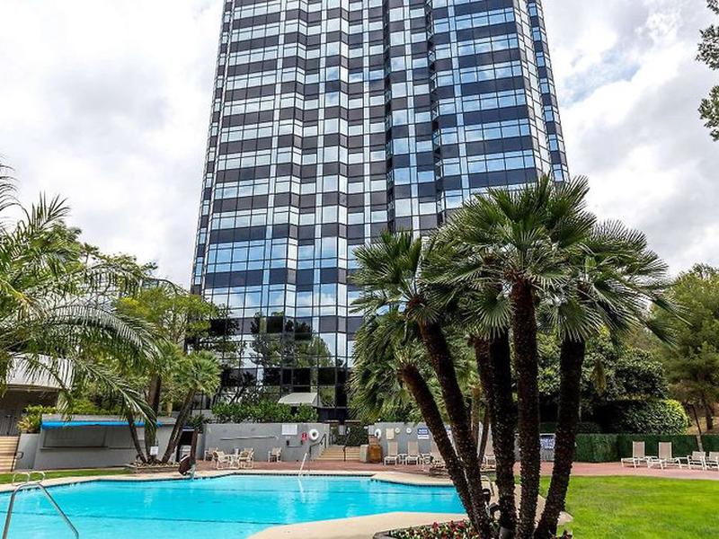 258A1CFF136D9EC933B923B863060798