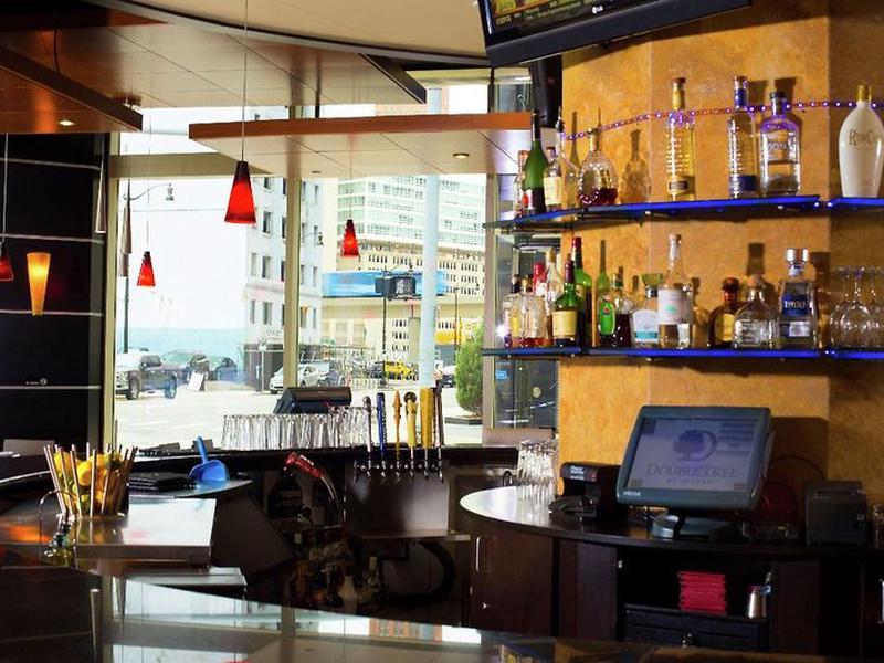 07B1EF17A9F805A6BC7C3B26AE0AE779