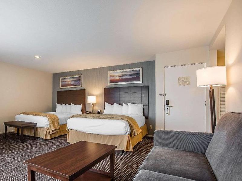 54B67DE9670FAE2BDFD9D696685A0B70