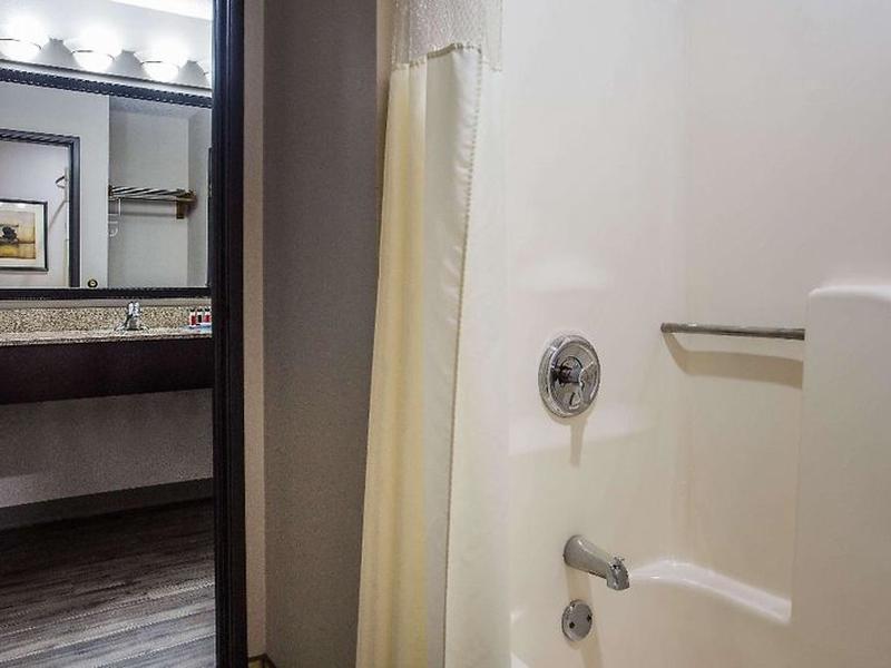 D521F70BBEB1DFBD998EAF59F34A456B