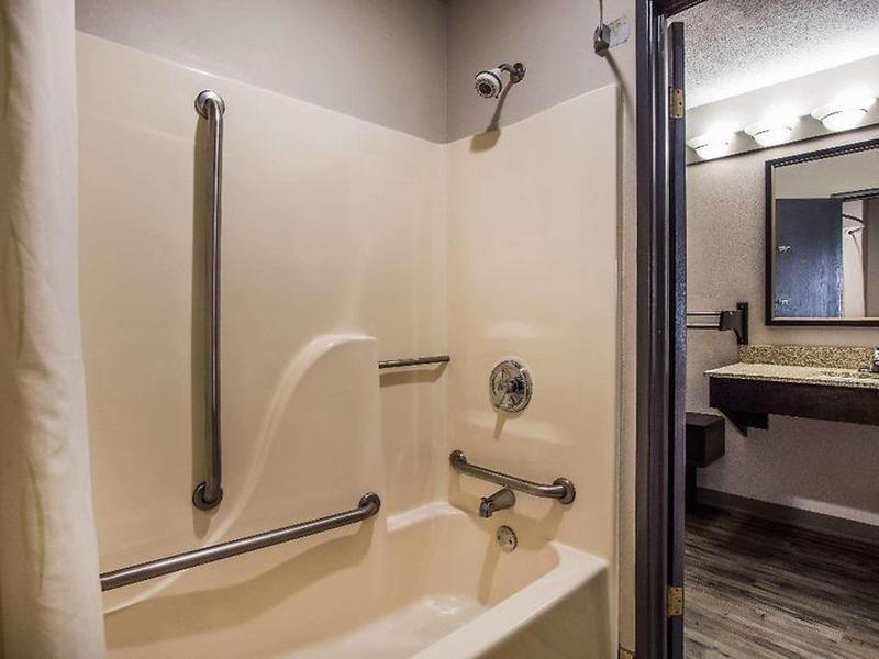 145ADA6A911C5A7EFDB79BADAB6D1607