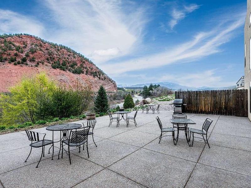 F17775448457584F35655846244A36D8