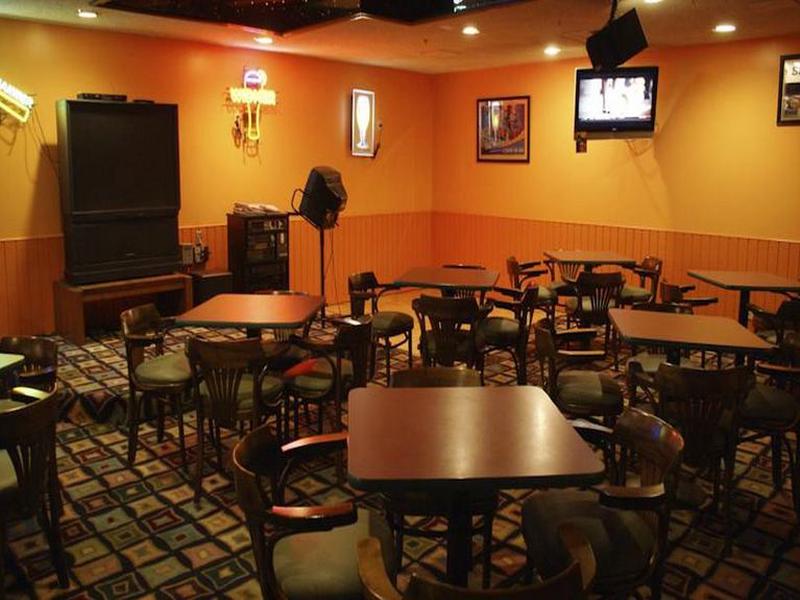 10DBC3F6FDAEDDAE8FC1A2C38C8095AE