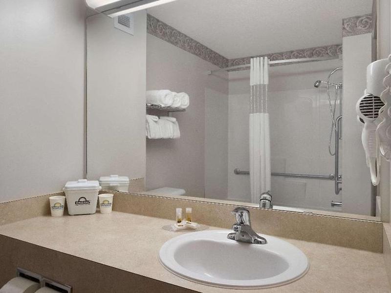 7DBB01417B953DCC6EFDFE5F42E4AED3