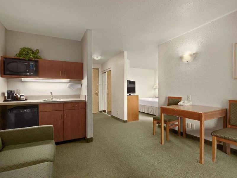 B9B7433E034D11FEB7A2086523D67F7F