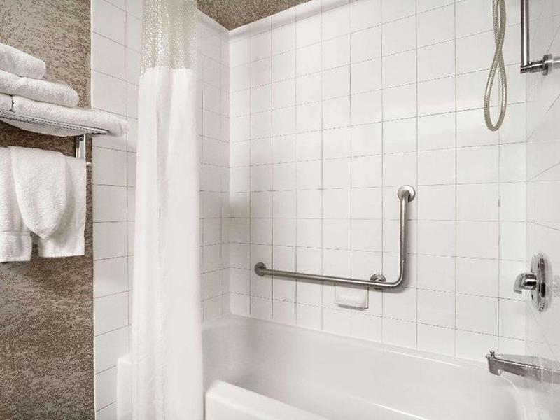 327C03683B35D60FB287DAB5FDCB56A7