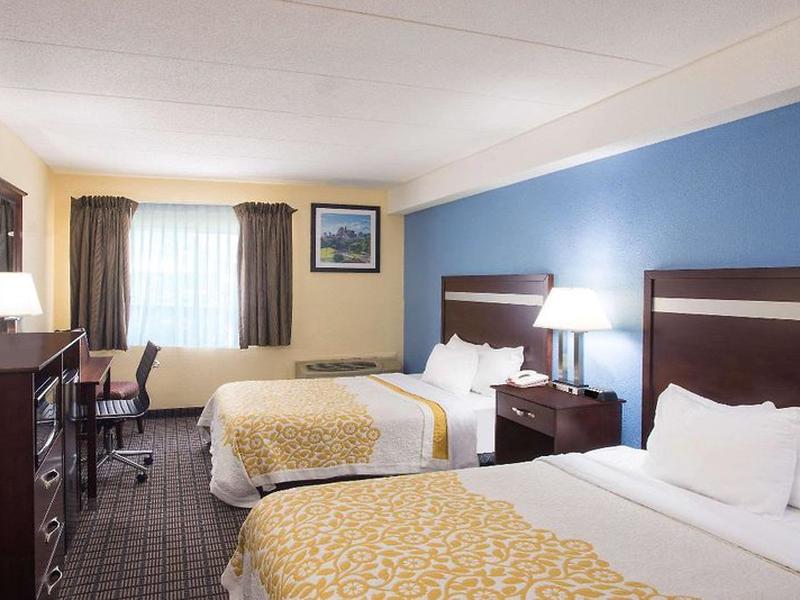 17FA5DDF9334968F8F8516D4F1C43EC1