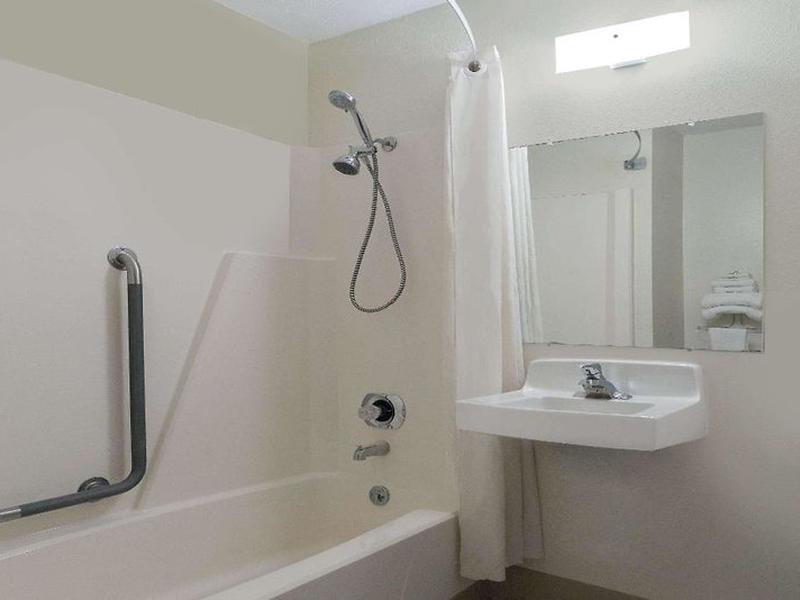 3262BD177EBF9938BEE3893888F40979