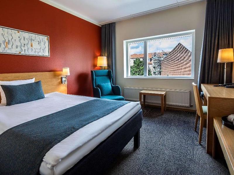 379B6242DBF7159A6D28EE315D8F4F67