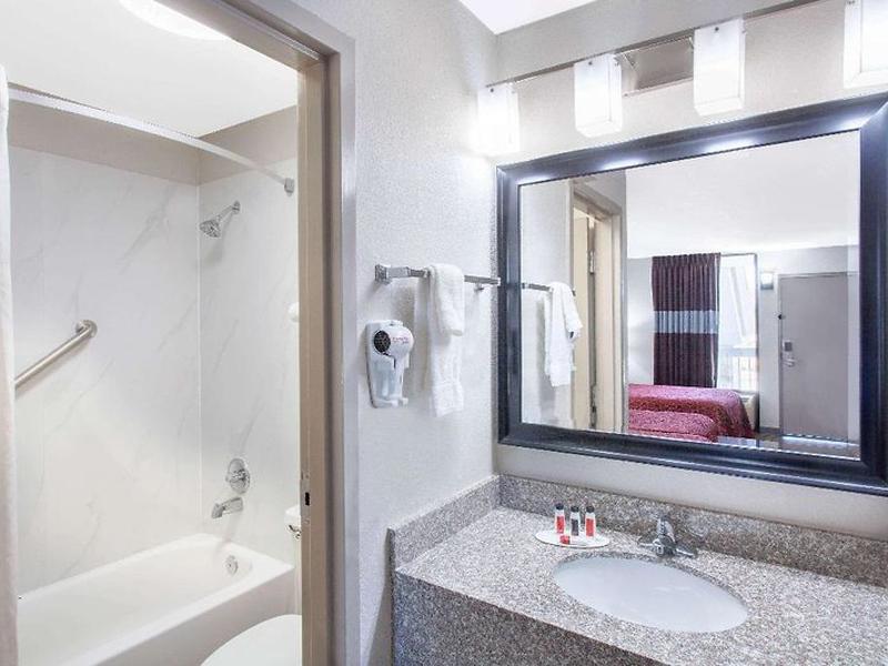 71B2A1FAE6939623CDEAD8AD4C815BF8