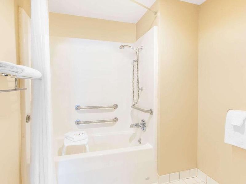 DF929CF9A1BFE0EE515E835FB3FF46AB