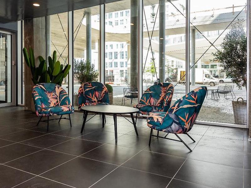 037C702464D99E44FA73B42D1A2E294B