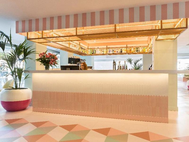 13C708DD8F6F6FCC24F1AF366C7289D9