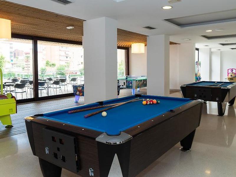 924B6F1D24F83A882FA8CC9E851AAA05