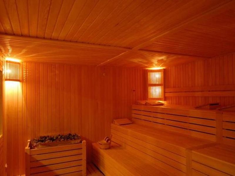 FB955EE3C7CDEBAEF0D4E3E6E8FA1F09