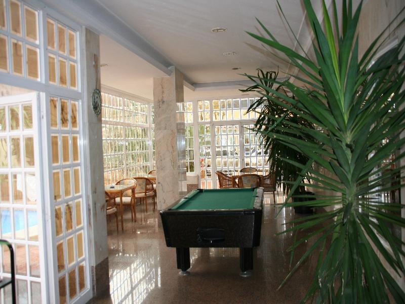 D40C22E99279BB08FDFDF3A9C430136E