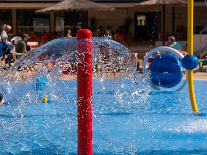 677200D11C1565B1C5B61DF6E25342DC