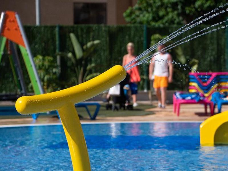 B33F6C3C4632CA9A28FFEE611C753630