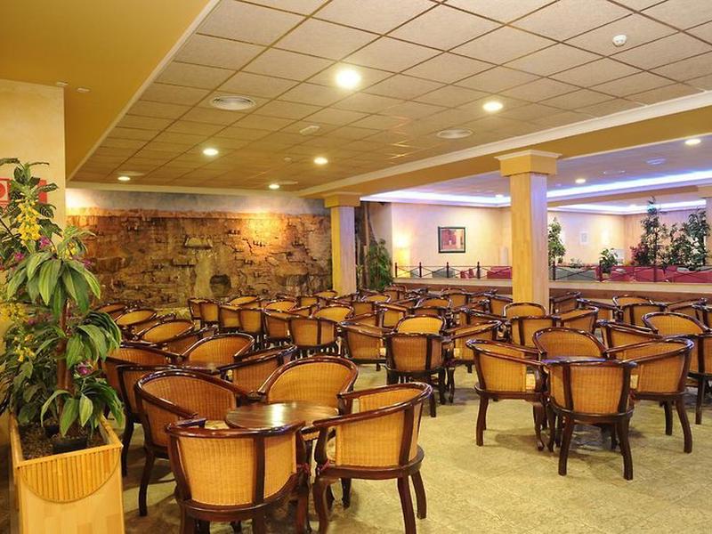 AD9158B45BE3B04B9FBE50F4F6B6F0C5