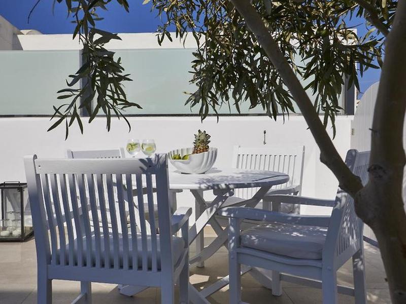 6A4E1D580B6F5405AF4DBC4FB3798F95