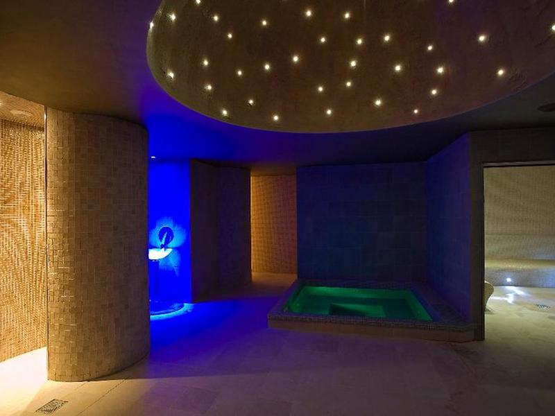 C0CC55B893600F51D14C1758AEC05A17