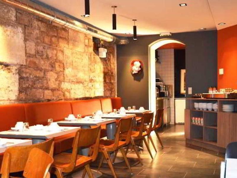 31DE17E37BEFE4E2E70D6A8CD226DB46