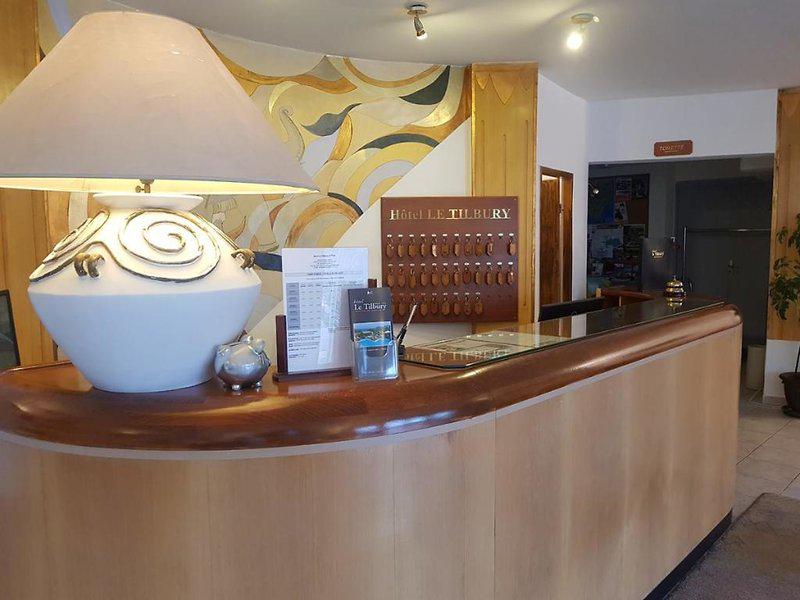 0AF6AB38A7508ADC3F793F2DE2D1FBF7