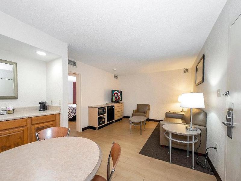 8D515E49755C08D1A7609EAA9F050B41