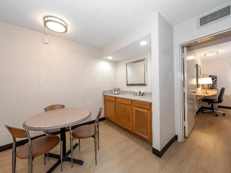 5F7230C2A16FE4995A589F12E0054C52