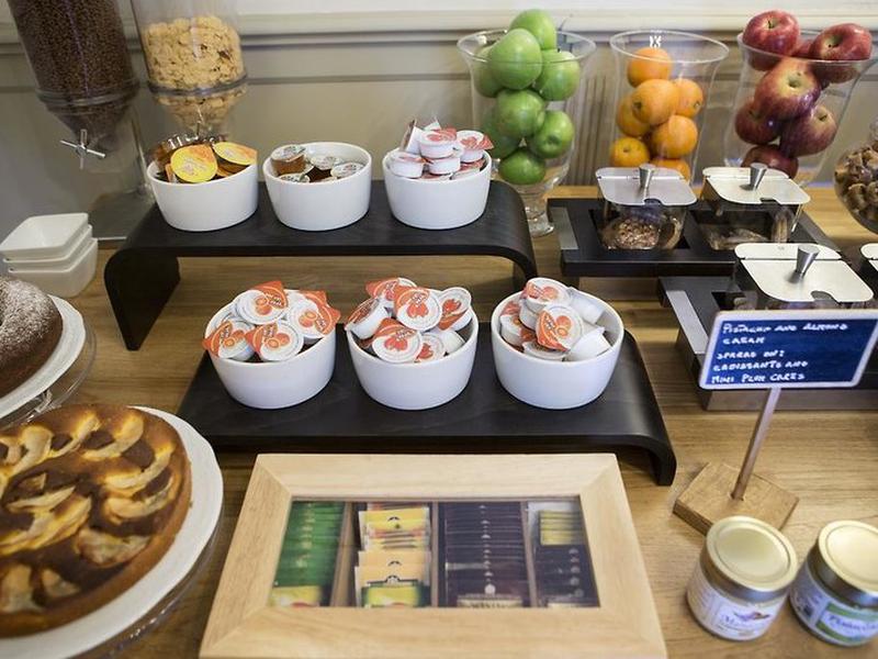 51A5E79160438BBF1202C1006D64CAFF