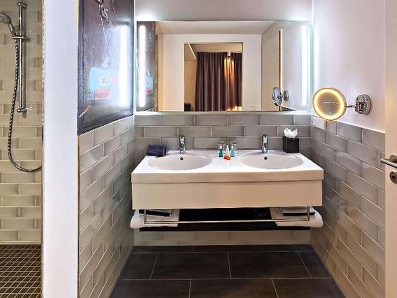 712654B13BA2225B79CB68C1B21293ED