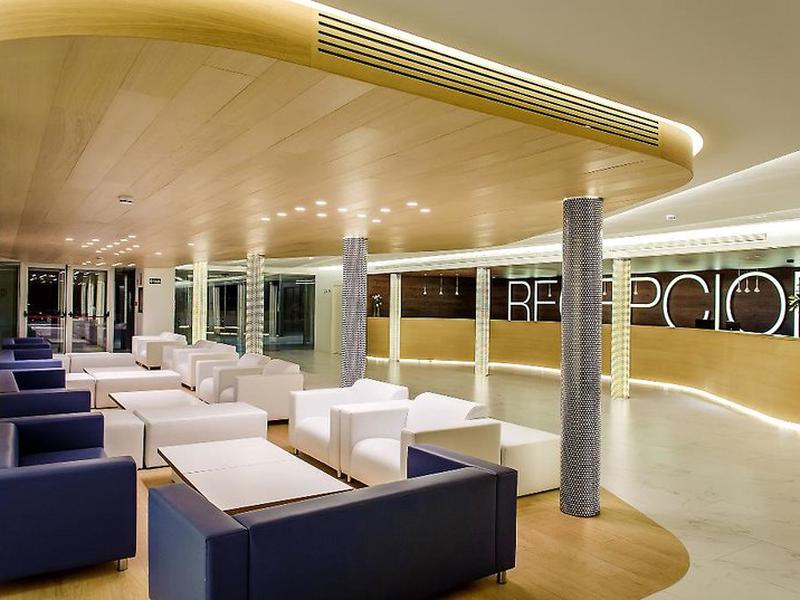 32D2F6CB46C2C1AF64A53D33BADCA5D1