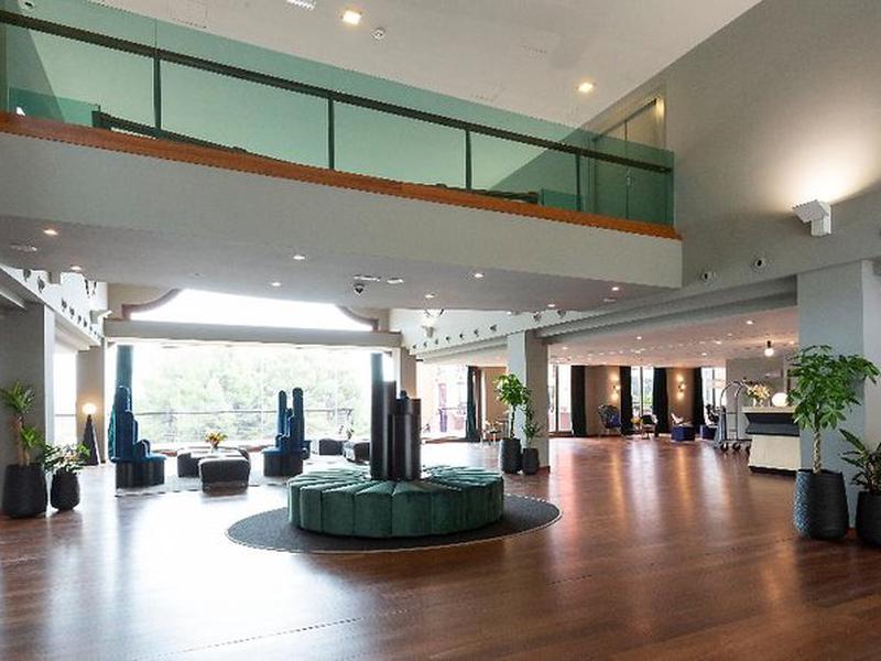 77CAD8B1AE90EE1A5625575C28206108