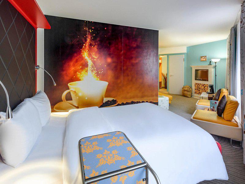 38FD5F996D633BEE744092E417727070