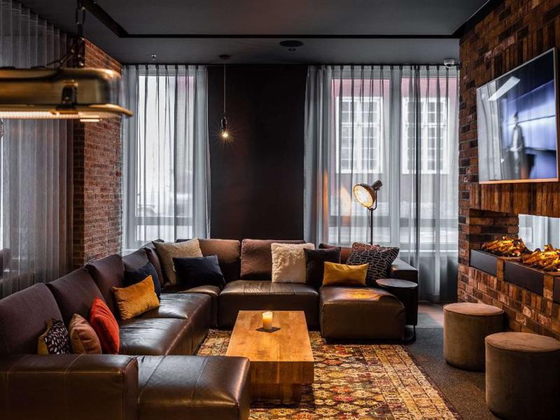 33C0003105B2D3B6C452DA86163393EE