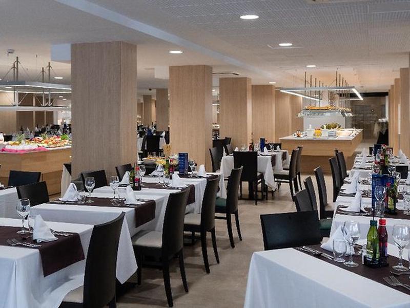 FDC9FE8D89A74BE144BD298931A5D1BE