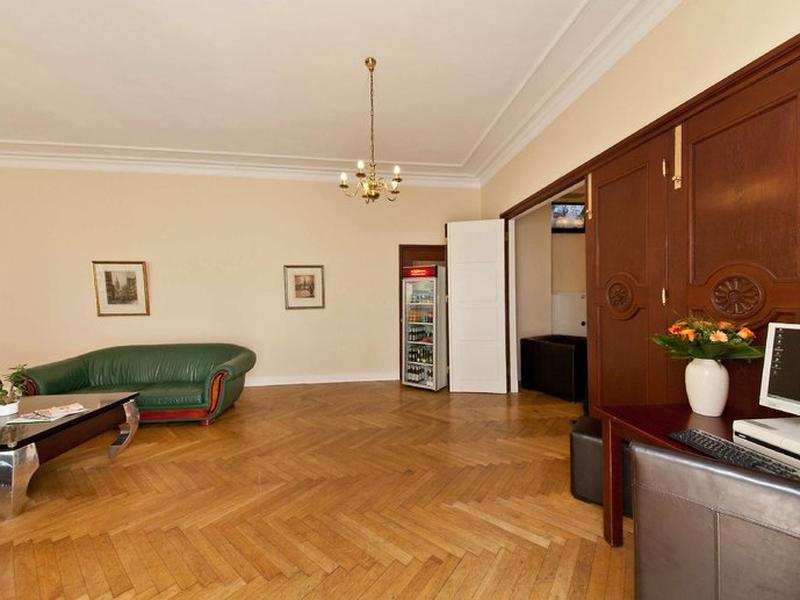 72AA004FCEBB3464123F4CA4F5136E34